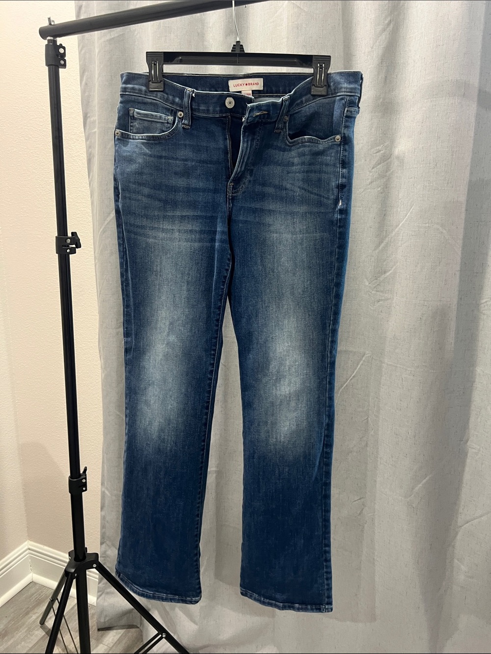 Lucky Brand Women's Bootcut Jeans — Medium Dark Blue Wash